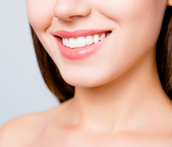 What is Tooth Whitening in Brookline area